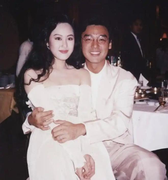 确的决定就是拒绝与前妻章小蕙复婚球王会体育钟镇涛：我这辈子最正