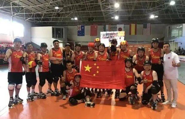 是一场速度与力量的对抗更是一个商机玩了这么久轮滑听说过轮滑阻拦吗？这(图11)