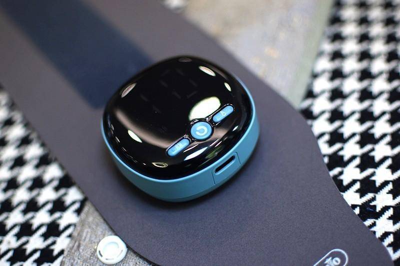 摩护腕轻松应对长时间打字的挑战既是护腕又是按摩仪何浩明电热按(图3)